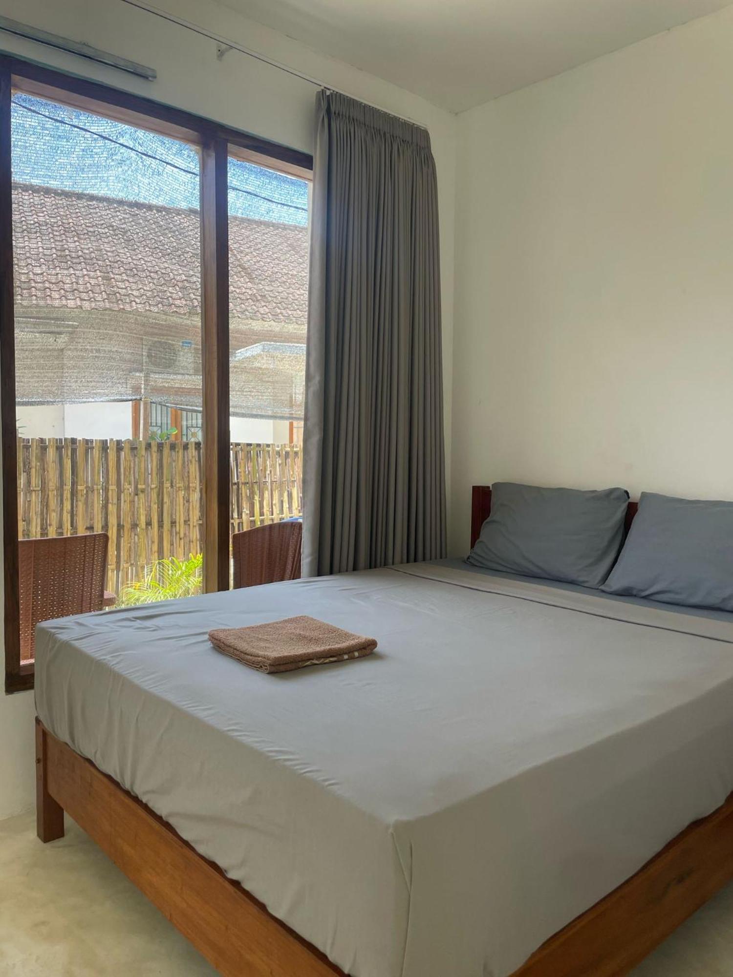 The Corner Homestay Kuta  Extérieur photo